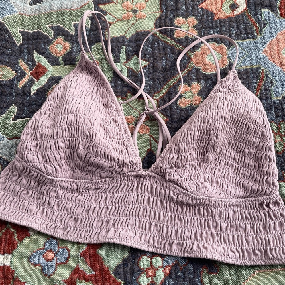 Victoria’s Secret PINK Lavender Purple Smocked Bra Top🍇